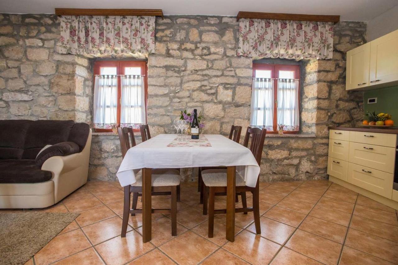 Apartment Nini Пореч Экстерьер фото